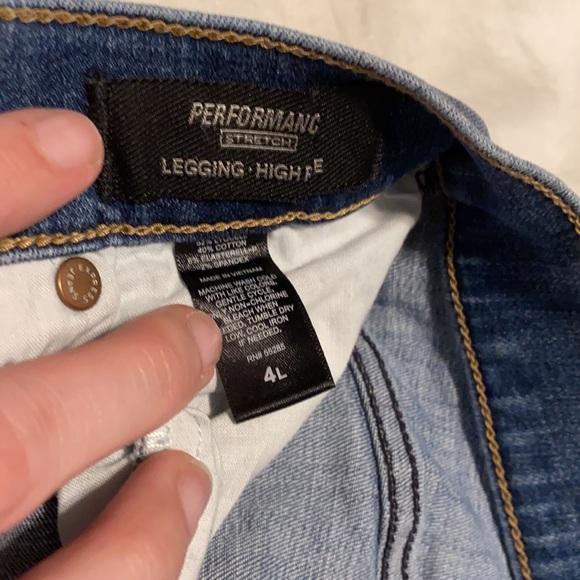 High Rise Faux Patch Legging - Picture 2 of 5